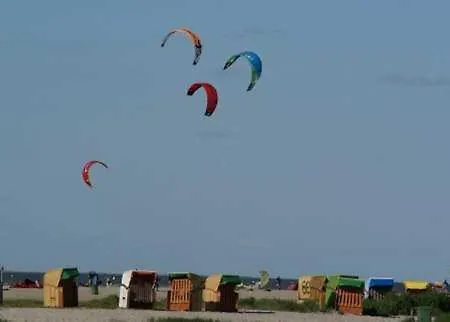 Haus Deichblick 2 Holiday home Hooksiel